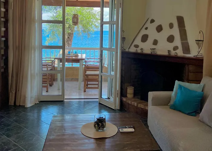 Kohyli Beachfront House