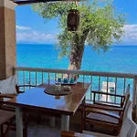 Kohyli Beachfront House Agia Pelagia Chlomou