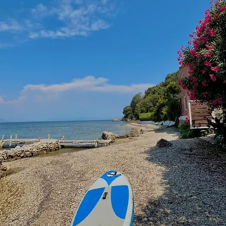 Kohyli Beachfront House Prázdninový dům *