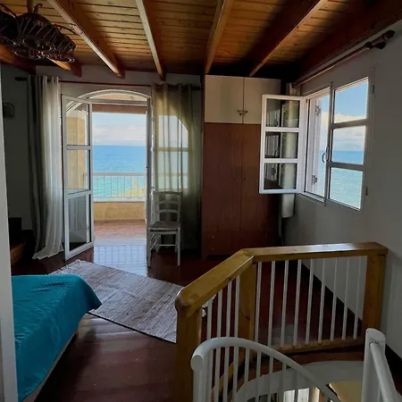 Kohyli Beachfront House Agia Pelagia Chlomou