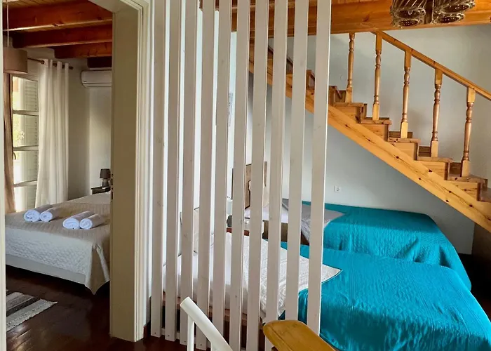 Feriehus Kohyli Beachfront House
