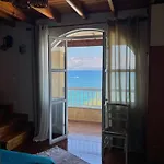 Kohyli Beachfront House Prázdninový dům *