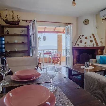 Сasa de vacaciones Kohyli Beachfront House