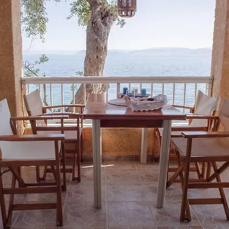 Kohyli Beachfront House Holiday home Agia Pelagia Chlomou
