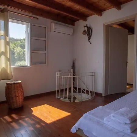 Kohyli Beachfront House Holiday home *
