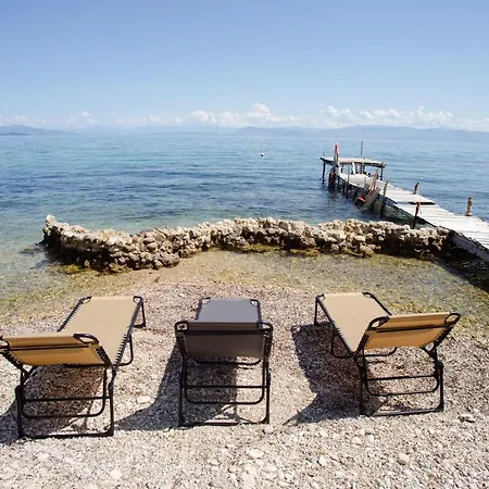 Kohyli Beachfront House Holiday home