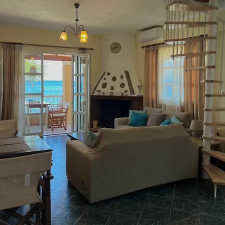 Kohyli Beachfront House Дом отдыха